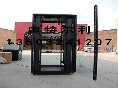 機(jī)柜應(yīng)對電源密度上升