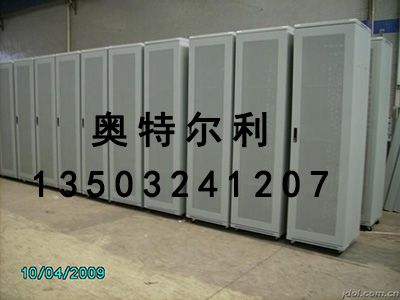 型材結構機柜